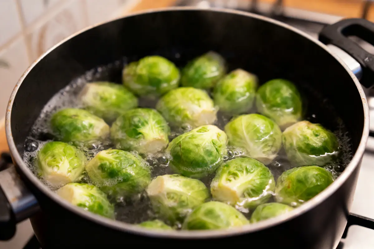 Blanchir les choux de Bruxelles : Astuces et meilleures recettes !